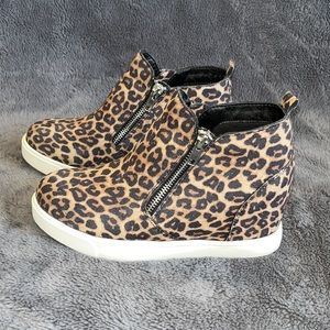 Girl’s Soda Wedges